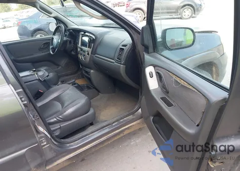 2003 Mazda Tribute Es V6 z USA, uszkodzony, nr VIN 4F2CZ06113KM38442